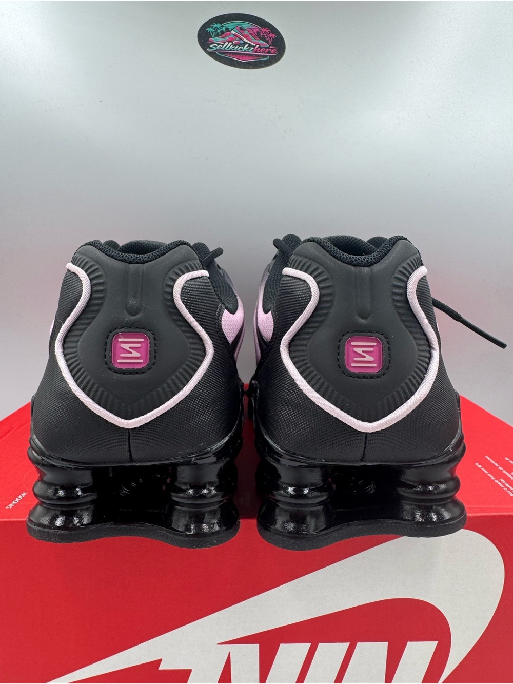 Nike Shox TL Black Playful Pink BRAND NEW Size 8.5 Women - Picture 4 of 8